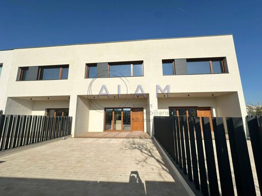 Maison de luxe à vendre à Tordera, 415 000 €, Photo 2
