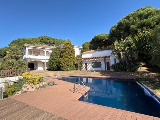 Maison de luxe à vendre à Canet de Mar, 830 000 €, Photo 2