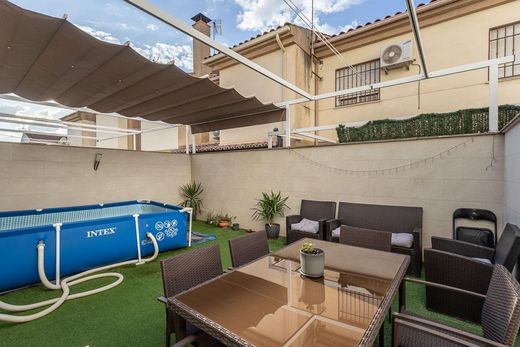 Maison de luxe à vendre à Maracena, 439 000 €, Photo 5