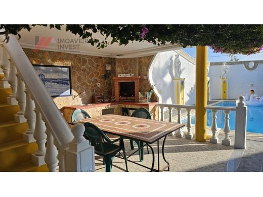 Maison de luxe à vendre à Aveiro, 460 000 €, Photo 5