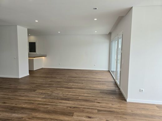 Maison de luxe à vendre à Caldas Da Rainha, 598 000 €, Photo 5