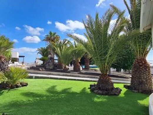 Luxury House for sale in Tías, 2 100 000 €, Photo 1