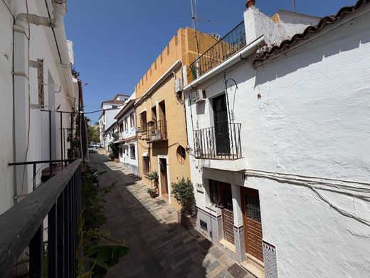 Luxury House for sale in Marbella, 999 900 €, Photo 1