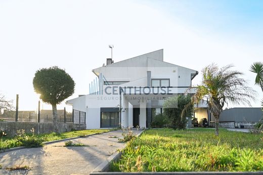 Maison de luxe à vendre à Cantanhede, 430 000 €, Photo 1