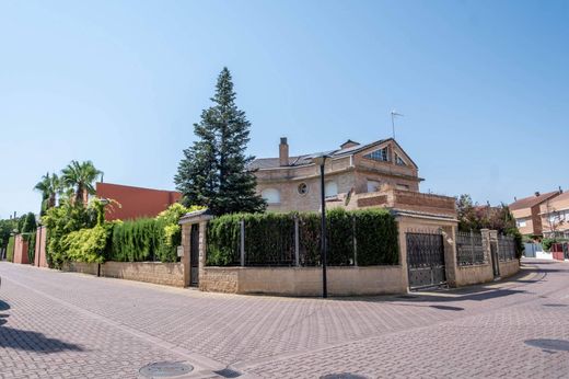 Maison de luxe à vendre à Zaragoza, 940 000 €, Photo 3