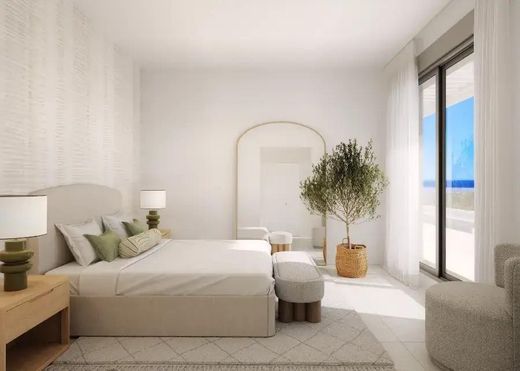 Luxury Apartment for sale in Estepona, 705 000 €, Photo 5