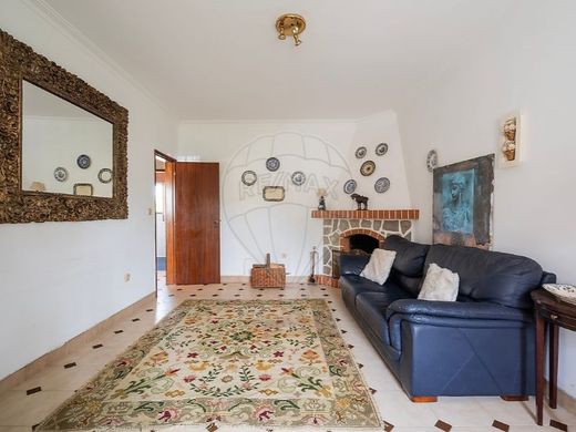 Luxury House for sale in Seixal, 420 000 €, Photo 5