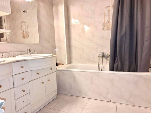 Luxury House for sale in Rubí, 450 000 €, Photo 7
