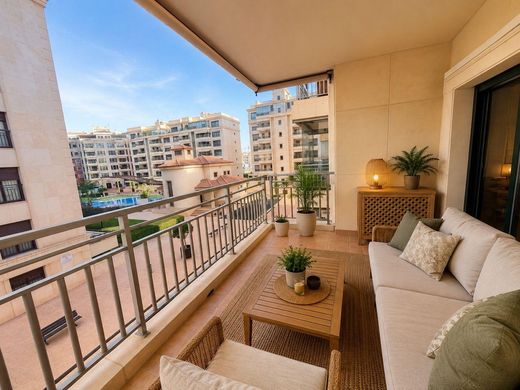 Luxury Apartment for sale in Elche, 470 000 €, Photo 1