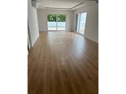 Maison de luxe à vendre à Charneca de Caparica, 850 000 €, Photo 4