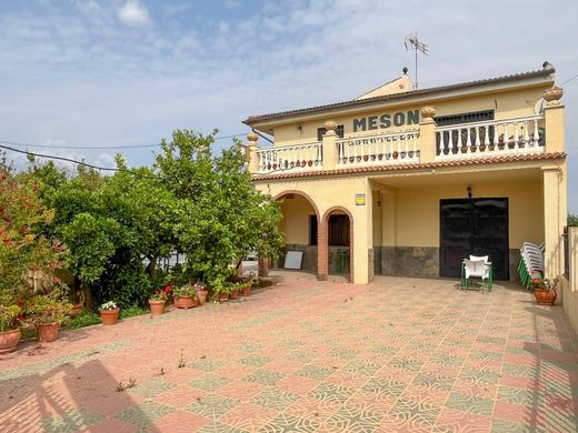 Maison de luxe à vendre à Cozvíjar, 450 000 €, Photo 1