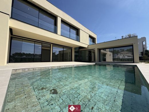 Maison de luxe à vendre à Almada, 2 100 000 €, Photo 1