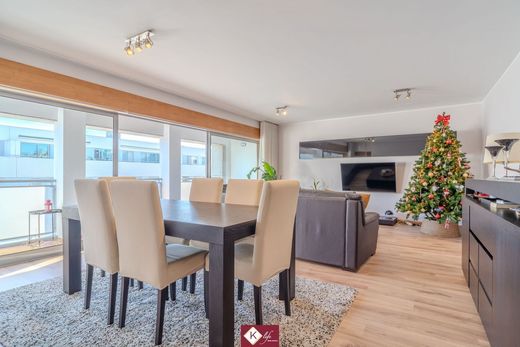 Luxury Apartment for sale in Maia, 425 000 €, Photo 2