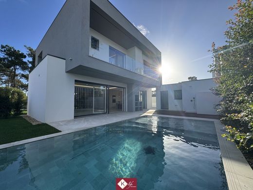 Luxury House for sale in Almada, 795 000 €, Photo 3