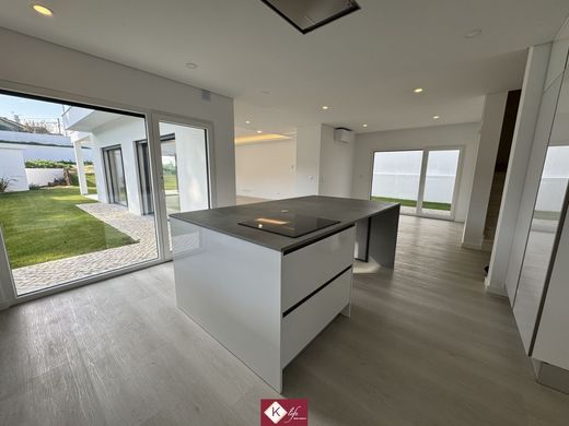 Luxury House for sale in Seixal, 1 299 000 €, Photo 4