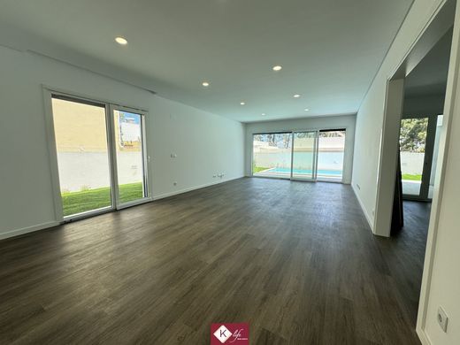Maison de luxe à vendre à Seixal, 840 000 €, Photo 6