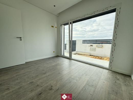 Luxury House for sale in Almada, 549 000 €, Photo 7