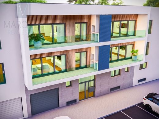 Luxury Apartment for sale in Seixal, 420 000 €, Photo 1