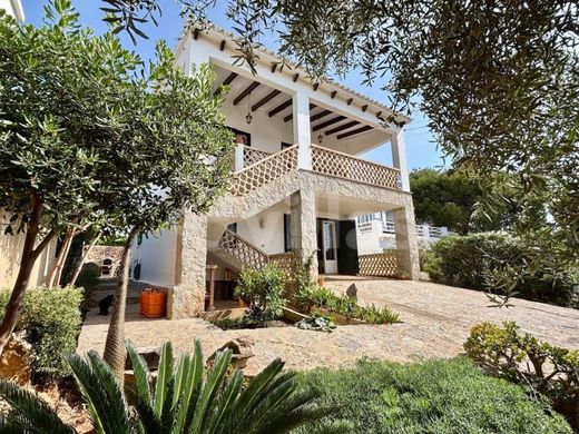 Luxury House for sale in Sant Lluís, 735 000 €, Photo 1