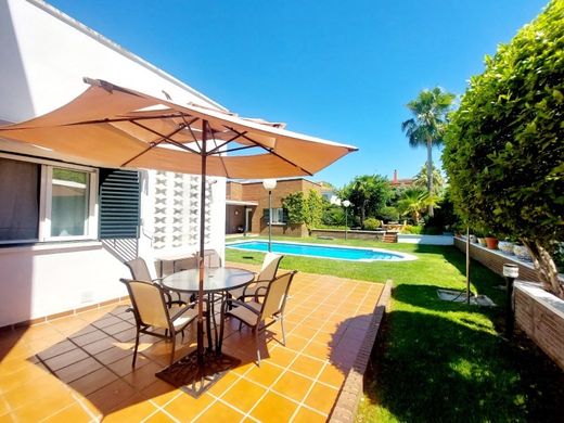 Maison de luxe à vendre à Badajoz, 600 000 €, Photo 4
