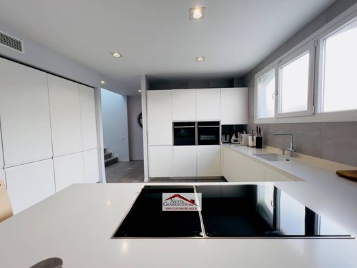 Maison de luxe à vendre à San Fernando, 750 000 €, Photo 4