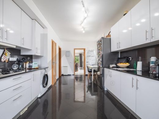 Maison de luxe à vendre à Coimbra, 460 000 €, Photo 7