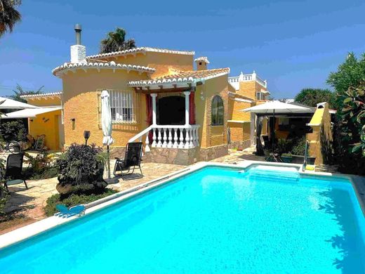 Maison de luxe à vendre à Denia, 439 000 €, Photo 1
