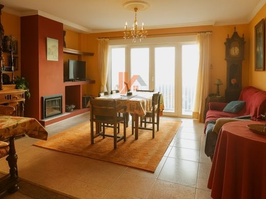 Maison de luxe à vendre à Santiago de Compostela, 440 000 €, Photo 2