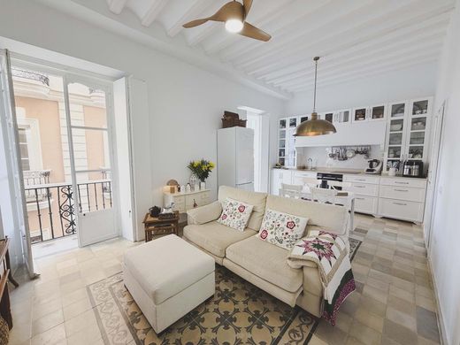 Appartement de luxe à vendre à Cadiz, 545 000 €, Photo 2