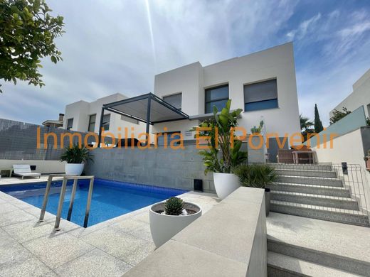 Maison de luxe à vendre à Torrent, 975 000 €, Photo 1