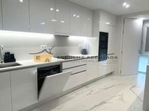 Luxury Apartment for sale in Maia, 590 000 €, Photo 1
