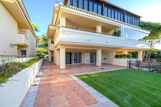 Luxury Apartment for sale in Marbella, 899 000 €, Photo 2