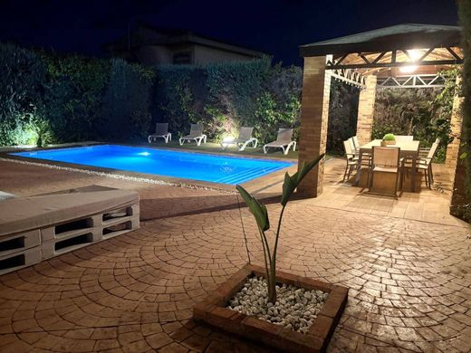 Maison de luxe à vendre à Badajoz, 675 000 €, Photo 4