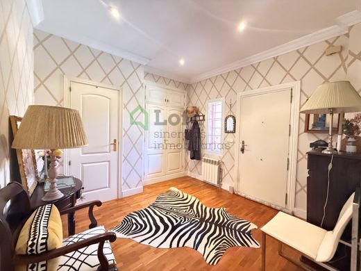 Maison de luxe à vendre à Badajoz, 498 000 €, Photo 3