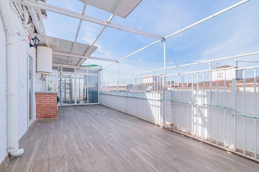 Luxury Apartment for sale in Granada, 495 000 €, Photo 4
