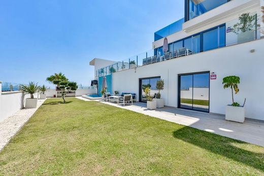Luxury House for sale in Villajoyosa, 975 000 €, Photo 1