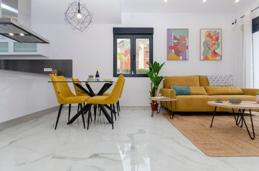 Maison de luxe à vendre à Torrevieja, 424 000 €, Photo 6