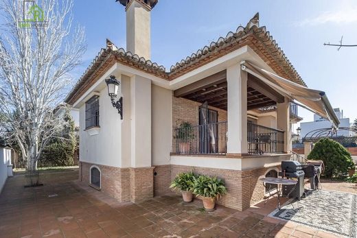 Maison de luxe à vendre à Ogíjares, 698 000 €, Photo 3