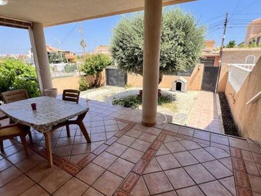 Maison de luxe à vendre à Torrevieja, 425 000 €, Photo 5