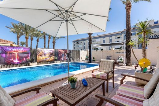 Maison de luxe à vendre à Torrevieja, 656 000 €, Photo 5