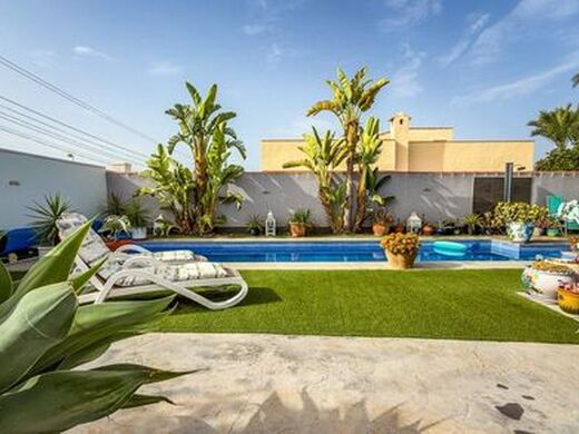 Maison de luxe à vendre à Torrevieja, 465 000 €, Photo 7