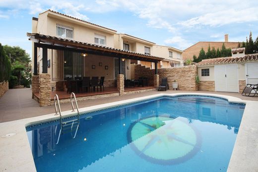 Maison de luxe à vendre à Torrent, 650 000 €, Photo 1