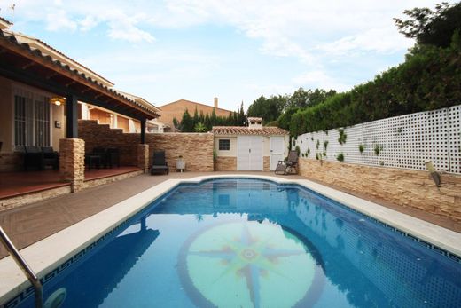 Maison de luxe à vendre à Torrent, 650 000 €, Photo 3