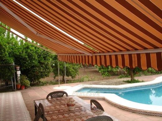 Maison de luxe à vendre à Córdoba, 505 000 €, Photo 3