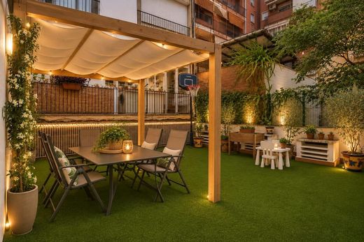 Appartement de luxe à vendre à Barcelona, 650 000 €, Photo 5