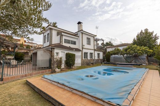 Maison de luxe à vendre à Otura, 495 000 €, Photo 1