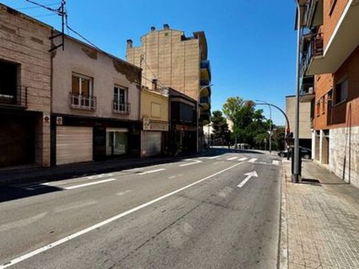 Maison de luxe à vendre à Terrassa, 470 000 €, Photo 3