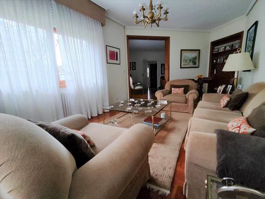 Maison de luxe à vendre à A Coruña, 950 000 €, Photo 3