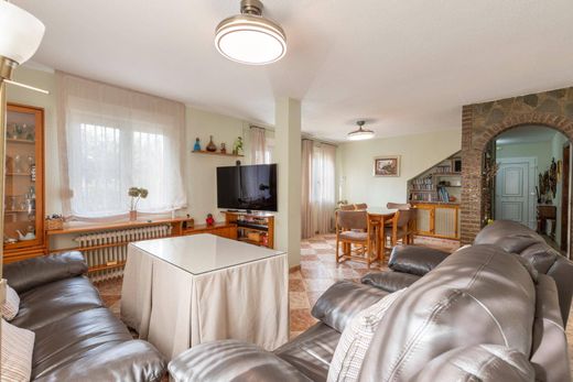 Maison de luxe à vendre à Otura, 495 000 €, Photo 4