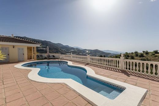Maison de luxe à vendre à Ítrabo, 689 000 €, Photo 4